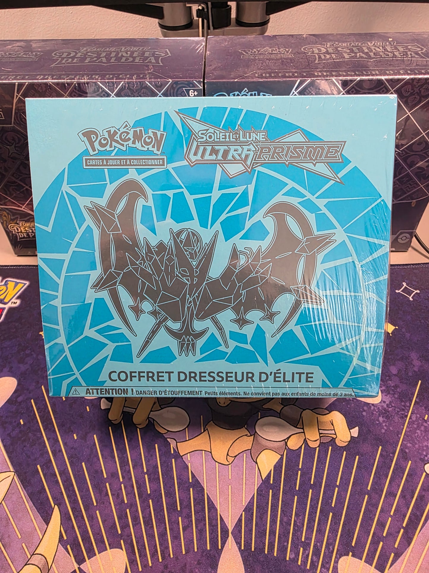 Coffret Dresseur d’Élite – Lunala – Ultra Prisme – Pokémon SL05